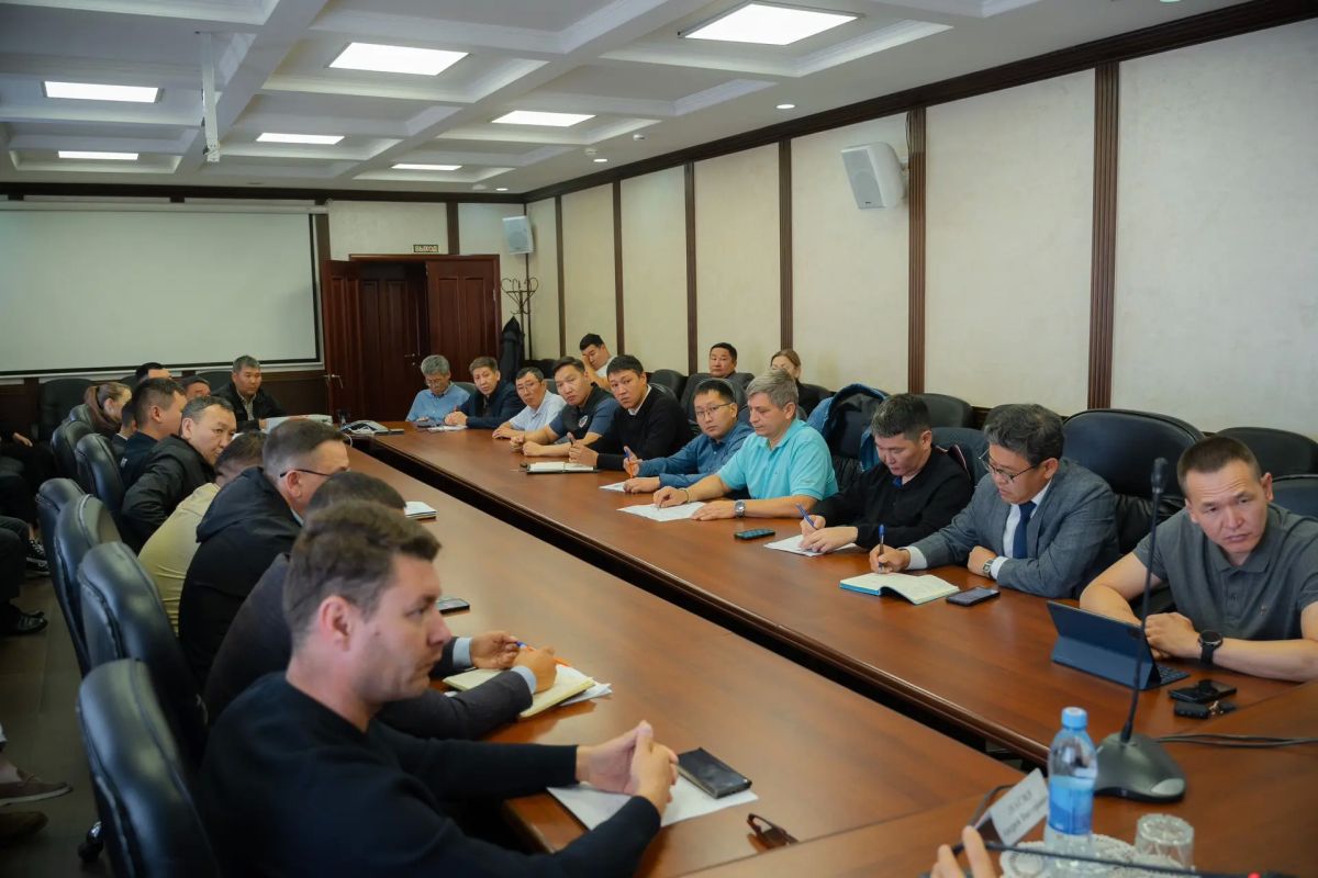 Готовим Якутск ко Дню рождения! Объявляем большой субботник Готовим Якутск ко Дню рождения! Объявляем большой субботник