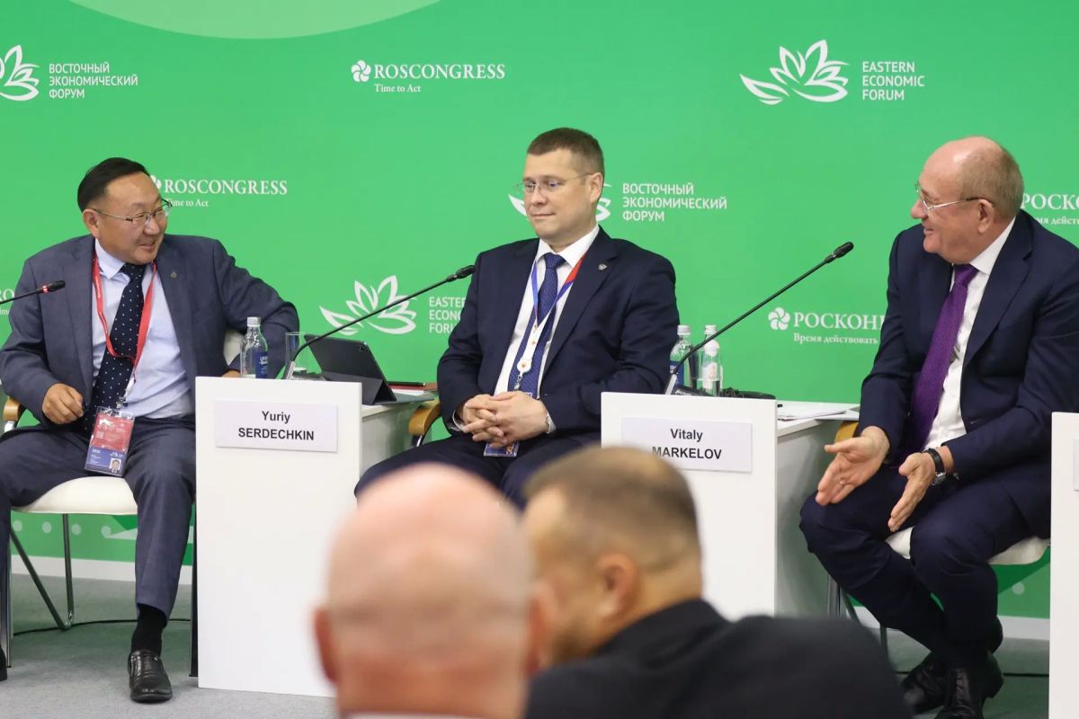 Работаю на полях Восточного экономического форума Работаю на полях Восточного экономического форума