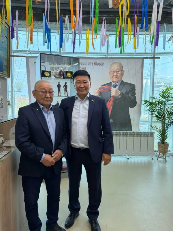 Сунтаар улууун баылыга А.В.Григорьев бгн балаан ыйын 5 кнгэр Дьокуускай куоракка "Куоркуннуу олоруохха, Куоркуннуу айыахха" саха тустууга оскуолатын чаылхай бэрэстэбиитэллэрэ Саха сирин аатын Олимпиадаа ааттаппыттара 50 сыла... Сунтаар улууун баылыга А.В.Григорьев бгн балаан ыйын 5 кнгэр Дьокуускай куоракка "Куоркуннуу олоруохха, Куоркуннуу айыахха" саха тустууга оскуолатын чаылхай бэрэстэбиитэллэрэ Саха сирин аатын Олимпиадаа ааттаппыттара 50 сыла...