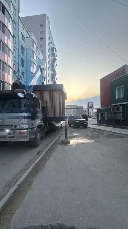 НЕЗАКОННЫЙ КИОСК УБРАЛИ В 203-М МИКРОРАЙОНЕ НЕЗАКОННЫЙ КИОСК УБРАЛИ В 203-М МИКРОРАЙОНЕ