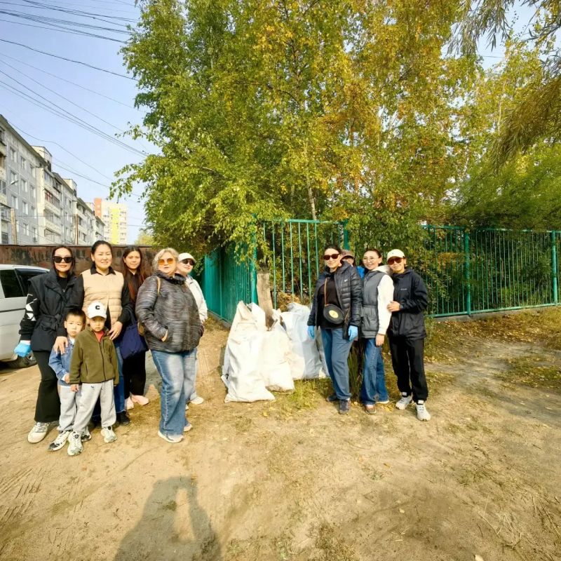 5 сентября Якутск встретил большой общегородской субботник, который дал старт активной подготовке к празднованию Дня города 5 сентября Якутск встретил большой общегородской субботник, который дал старт активной подготовке к празднованию Дня города