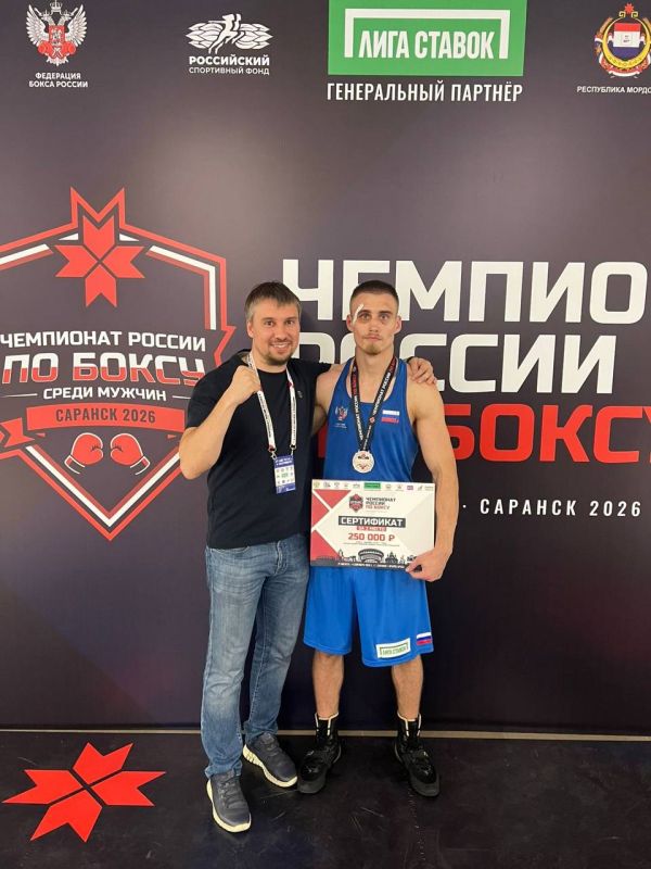 В Мордовии завершился чемпионат России по боксу среди мужчин, один из главных стартов нового сезона, собравший сильнейших спортсменов страны В Мордовии завершился чемпионат России по боксу среди мужчин, один из главных стартов нового сезона, собравший сильнейших спортсменов страны