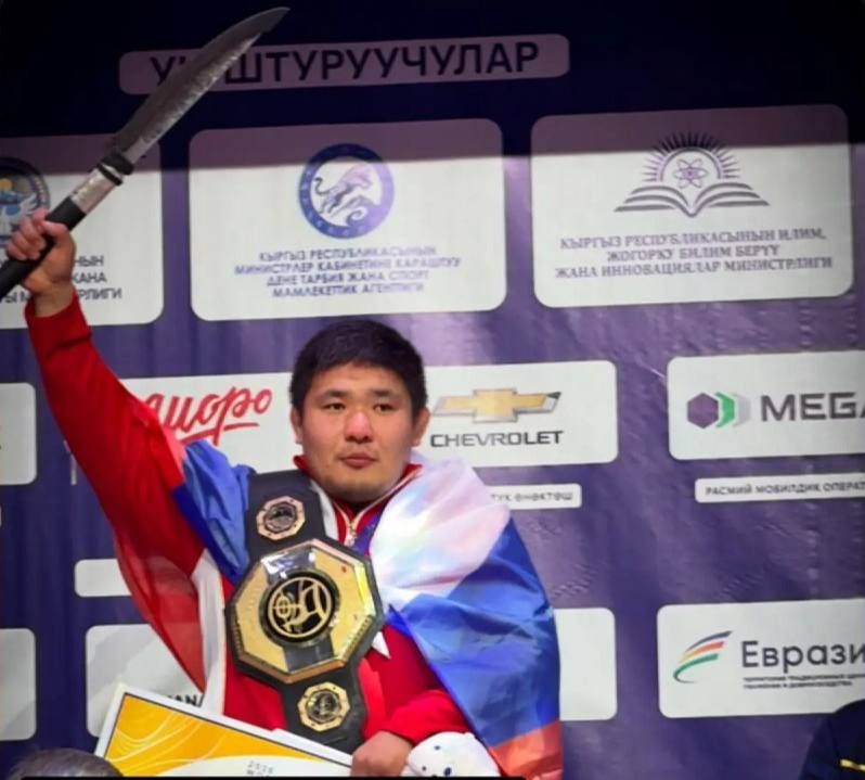 Якутянин Никита Хабаров будет бороться за звание «Великий борец кочевников»