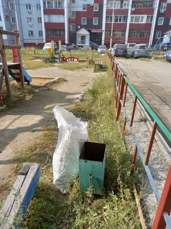 Наши муниципальные дворники Губинского округа — подарили нам идеальный день! Они убрали улицы, собрали мусор на общественных пространствах и подготовили безопасные детские площадки для игр Наши муниципальные дворники Губинского округа — подарили нам идеальный день! Они убрали улицы, собрали мусор на общественных пространствах и подготовили безопасные детские площадки для игр