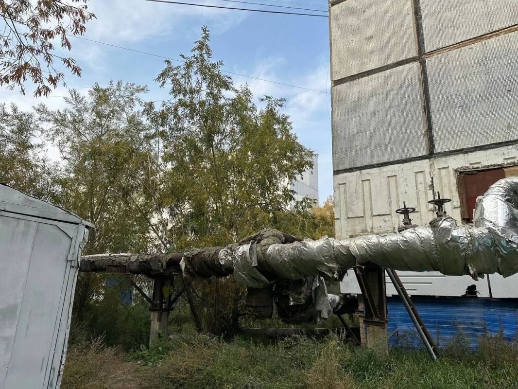 #пишут Пока все отчитываются о полной готовности к отопительно-зимнему периоду, вот такая картина на Петра Алексеева 21/3 #пишут Пока все отчитываются о полной готовности к отопительно-зимнему периоду, вот такая картина на Петра Алексеева 21/3