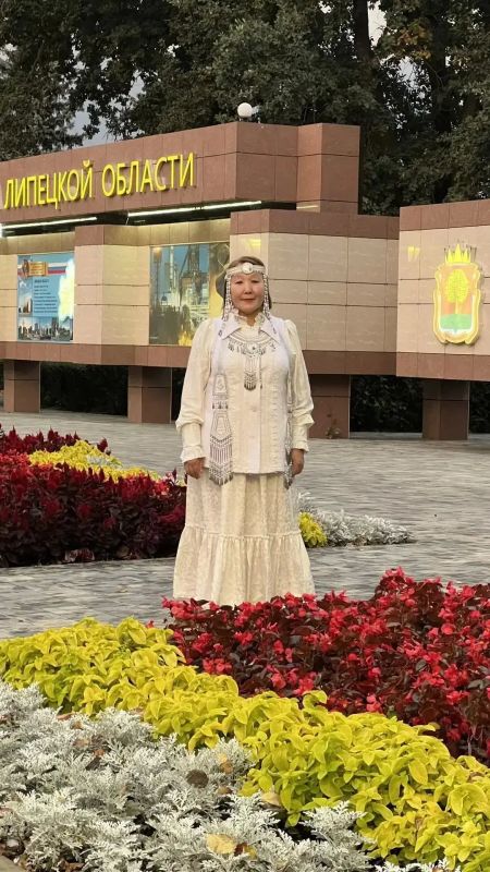 Педагоги из Якутии участвуют в V Всероссийском конкурсе учителей родных языков Педагоги из Якутии участвуют в V Всероссийском конкурсе учителей родных языков