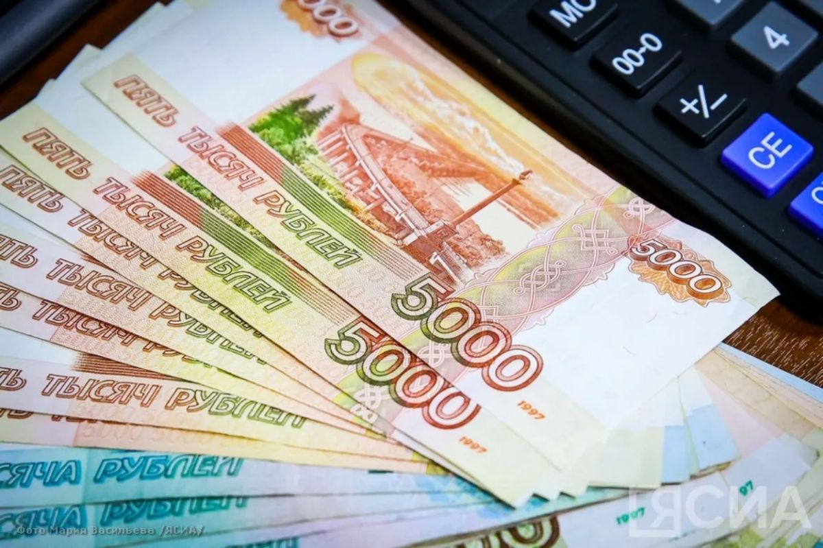 Якутия вошла в число регионов со средней зарплатой более 150 тысяч рублей