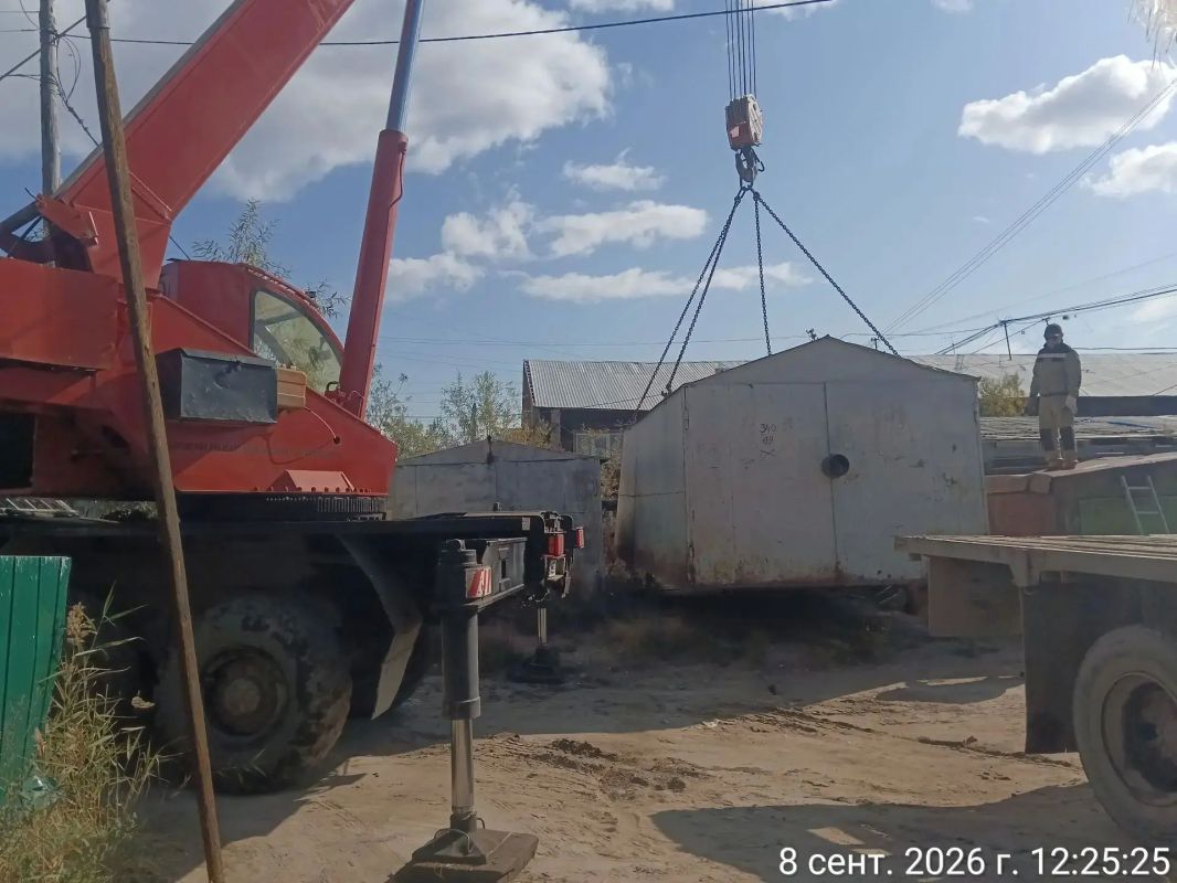 В Сайсарском округе продолжается вывоз гаражей, установленных без разрешения В Сайсарском округе продолжается вывоз гаражей, установленных без разрешения
