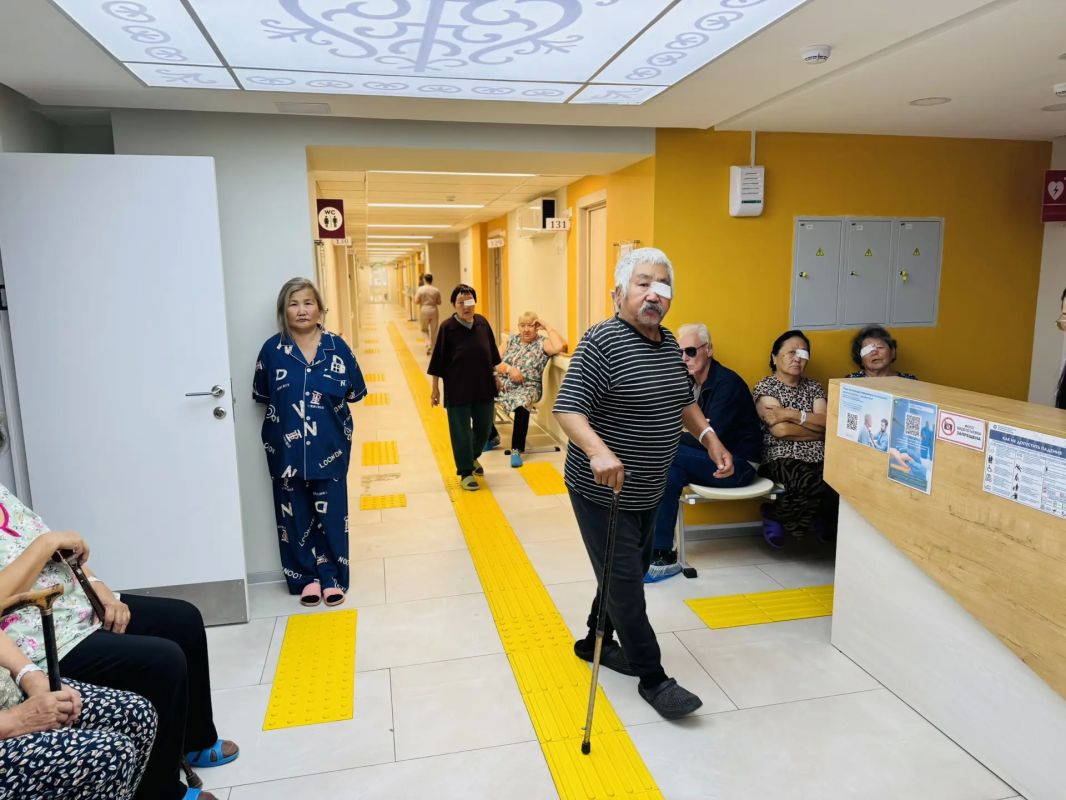 Группу пациентов из Мегино-Кангаласского района прооперировали в офтальмологической больнице Группу пациентов из Мегино-Кангаласского района прооперировали в офтальмологической больнице