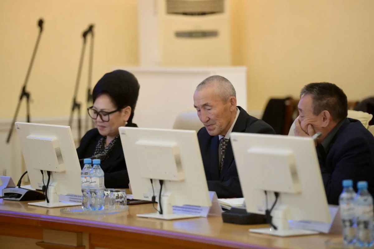В Якутске проходит I Дальневосточная научно-практическая конференция «Серебряный возраст: наука, практика, качество жизни» В Якутске проходит I Дальневосточная научно-практическая конференция «Серебряный возраст: наука, практика, качество жизни»