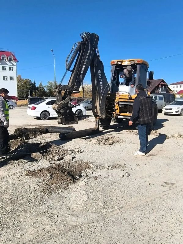 Рекорд в Гагаринском!. . За один день в Гагаринском округе, было выкорчевано 90 пней по ул. Комарова, которые мешали нашим автомобилистам парковаться на бесплатной парковке в районе аэропорта и вызывали унылый вид Рекорд в Гагаринском!. . За один день в Гагаринском округе, было выкорчевано 90 пней по ул. Комарова, которые мешали нашим автомобилистам парковаться на бесплатной парковке в районе аэропорта и вызывали унылый вид