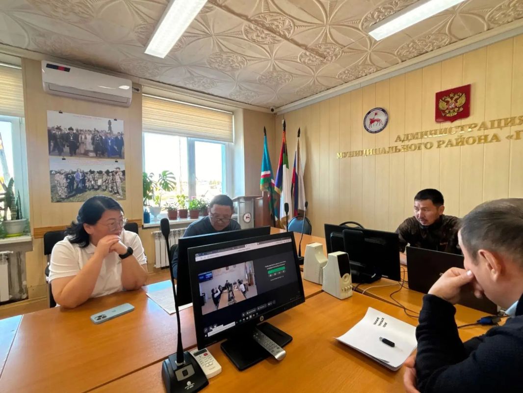 10 сентября 2026 года в актовом зале администрации МР «Горный улус» с. Бердигестях проведено выездное совещание по обсуждению вопросов учета и маркирования животных в компоненте ФГИС ВетИС-Хорриот с участием заместителя... 10 сентября 2026 года в актовом зале администрации МР «Горный улус» с. Бердигестях проведено выездное совещание по обсуждению вопросов учета и маркирования животных в компоненте ФГИС ВетИС-Хорриот с участием заместителя...