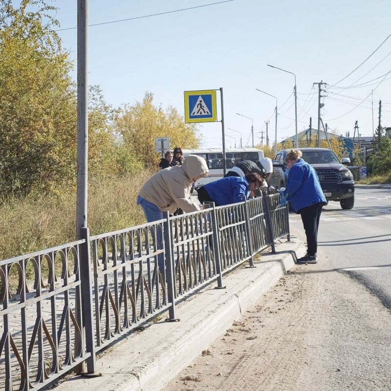 Сотрудники АО «Теплоэнергия» вновь провели традиционный субботник Сотрудники АО «Теплоэнергия» вновь провели традиционный субботник