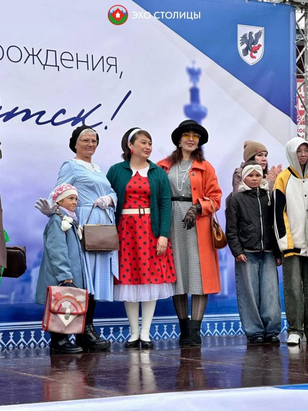 В Якутске прошел конкурс ретро-образов В Якутске прошел конкурс ретро-образов