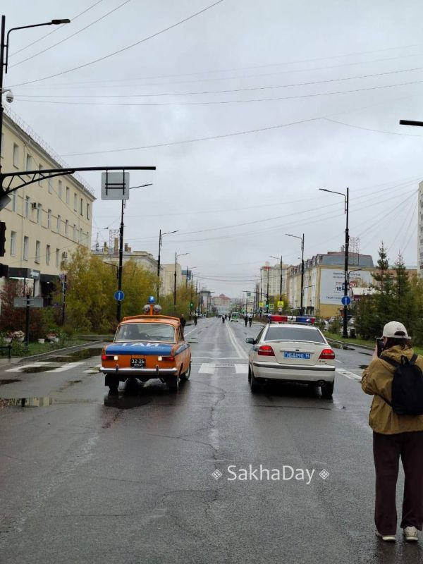 А это не выставочное авто, а вполне действующее А это не выставочное авто, а вполне действующее