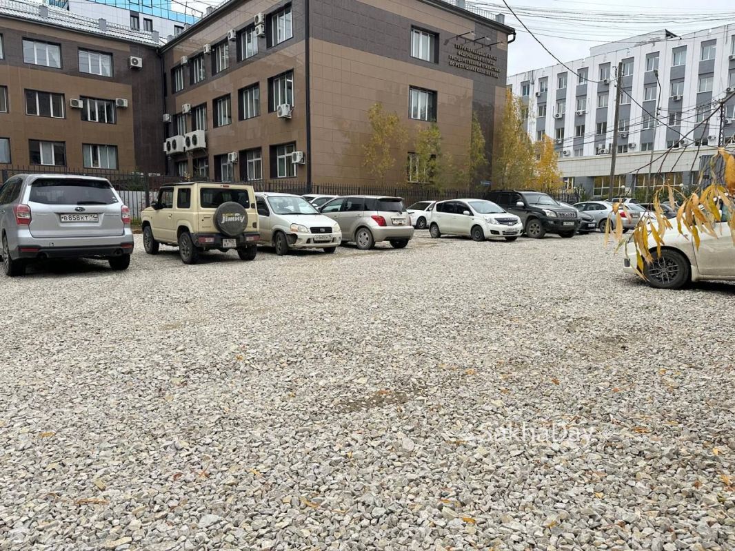 В столице по адресу: улица Орджоникидзе , 27 открылась новая бесплатная общественная парковка В столице по адресу: улица Орджоникидзе , 27 открылась новая бесплатная общественная парковка