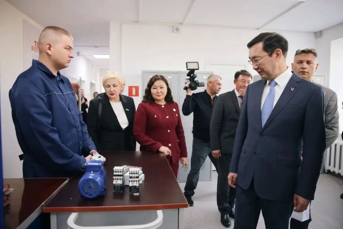 Айсен Николаев: В Ленске началась подготовка будущих специалистов для строящейся Новоленской ТЭС Айсен Николаев: В Ленске началась подготовка будущих специалистов для строящейся Новоленской ТЭС