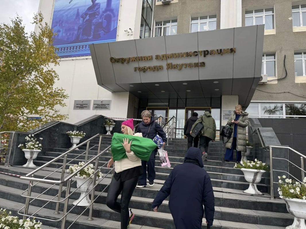 Избирательные бюллетени переданы в участковые комиссии Избирательные бюллетени переданы в участковые комиссии