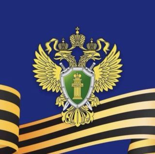В Верхневилюйске молодой человек погиб после падения с забора