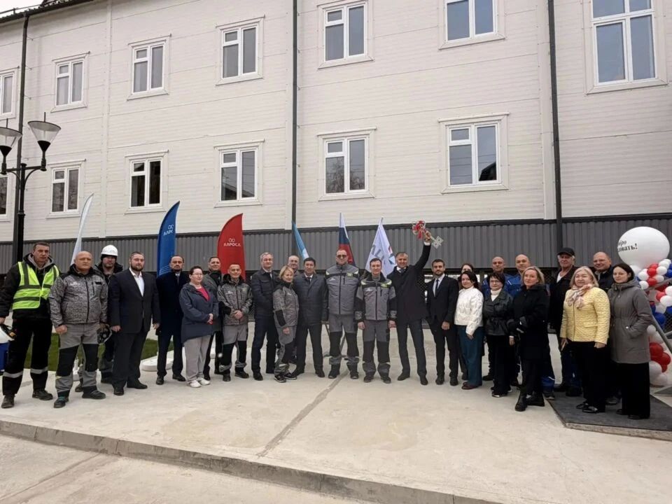 В Мирном открыли новое здание межсменного отдыха АЛРОСА на 114 мест В Мирном открыли новое здание межсменного отдыха АЛРОСА на 114 мест