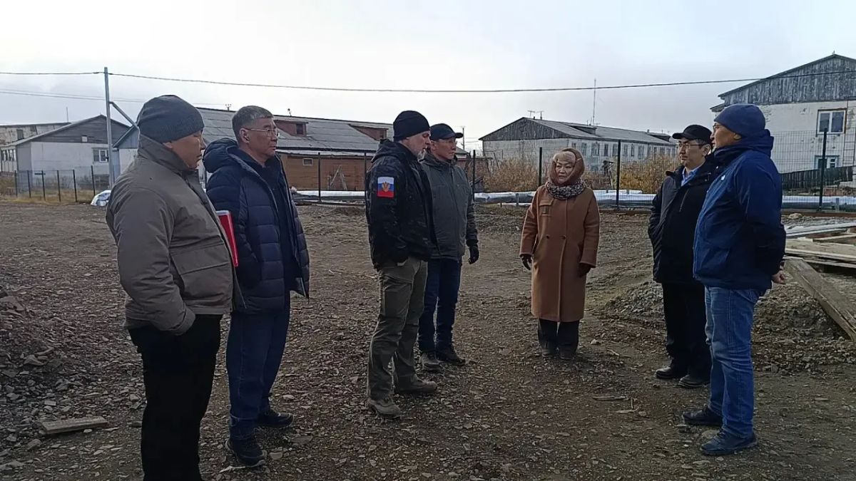 Председатель Правительства Якутии: «Необходимо поднять вопрос завершения строительства ТЛЦ в Чокурдахе»