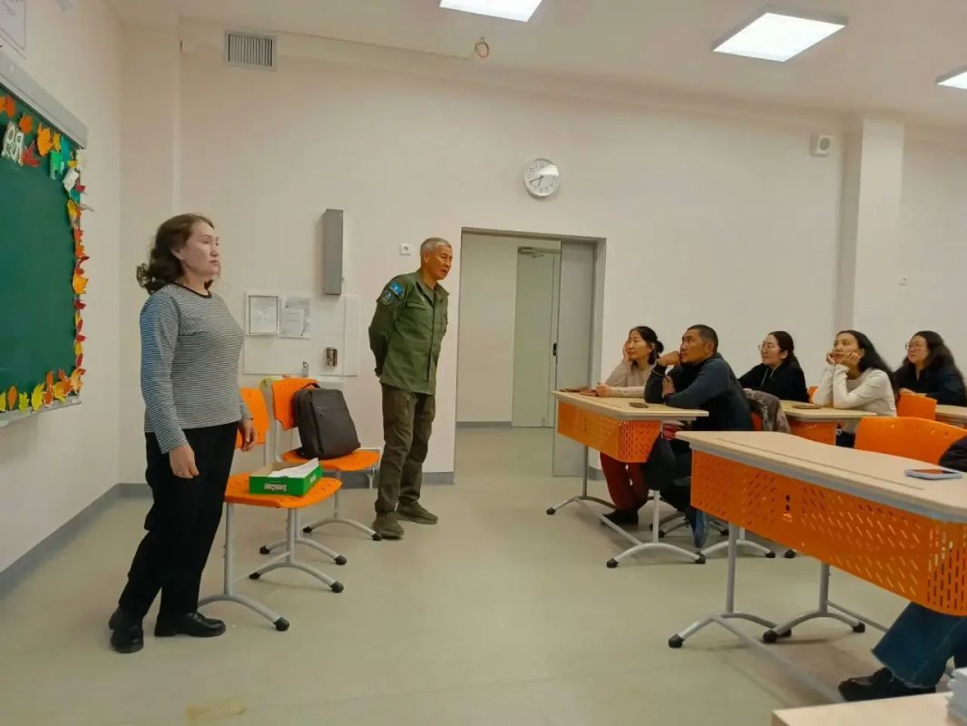 В филиале Центра «ВОИН» в Республике Саха (Якутия) прошло родительское собрание перед стартом программы «Плечом к плечу»