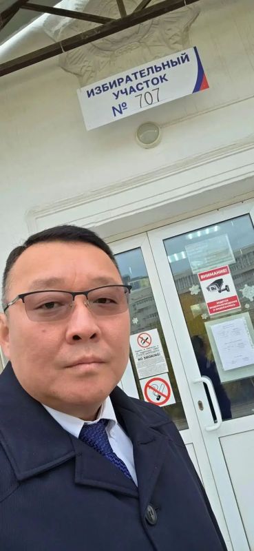Доброе утро, друзья!. Сегодня я начал день с главного — проголосовал на выборах Доброе утро, друзья!. Сегодня я начал день с главного — проголосовал на выборах