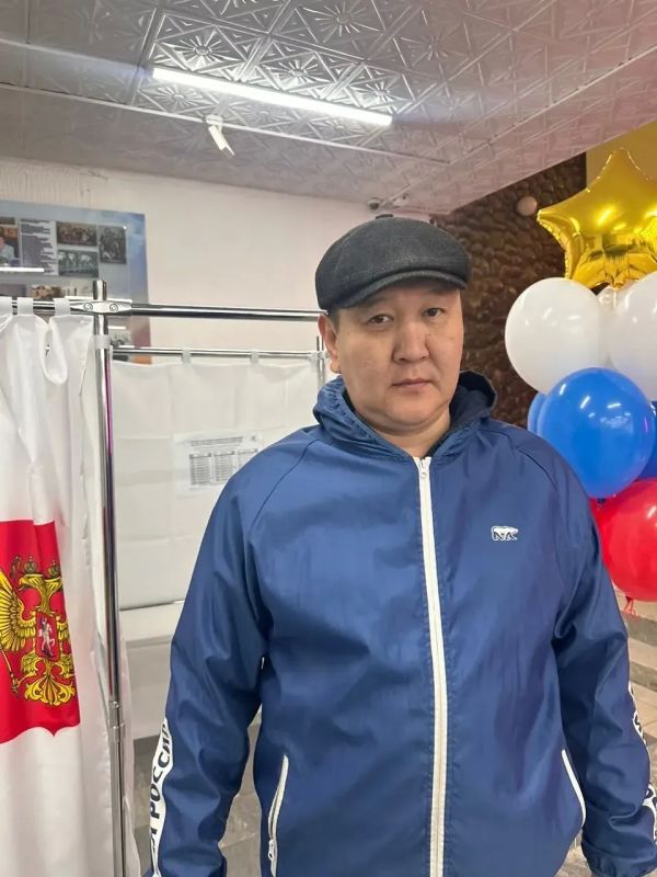 Сотрудники Управления делами Главы Республики Саха (Якутия) и Правительства Республики Саха (Якутия) приняли участие в выборах депутатов Государственной Думы РФ девятого созыва Сотрудники Управления делами Главы Республики Саха (Якутия) и Правительства Республики Саха (Якутия) приняли участие в выборах депутатов Государственной Думы РФ девятого созыва