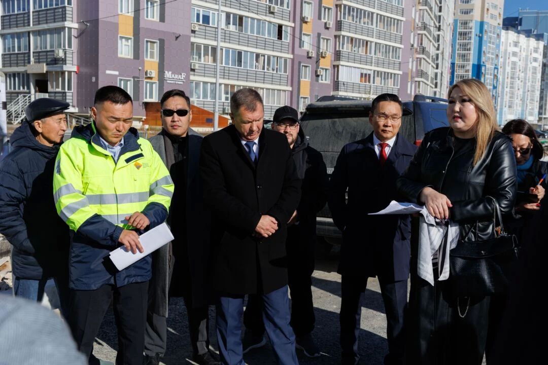 Дороги, парковки и безопасность движения: в 203-м микрорайоне обсудили проблемные вопросы Дороги, парковки и безопасность движения: в 203-м микрорайоне обсудили проблемные вопросы