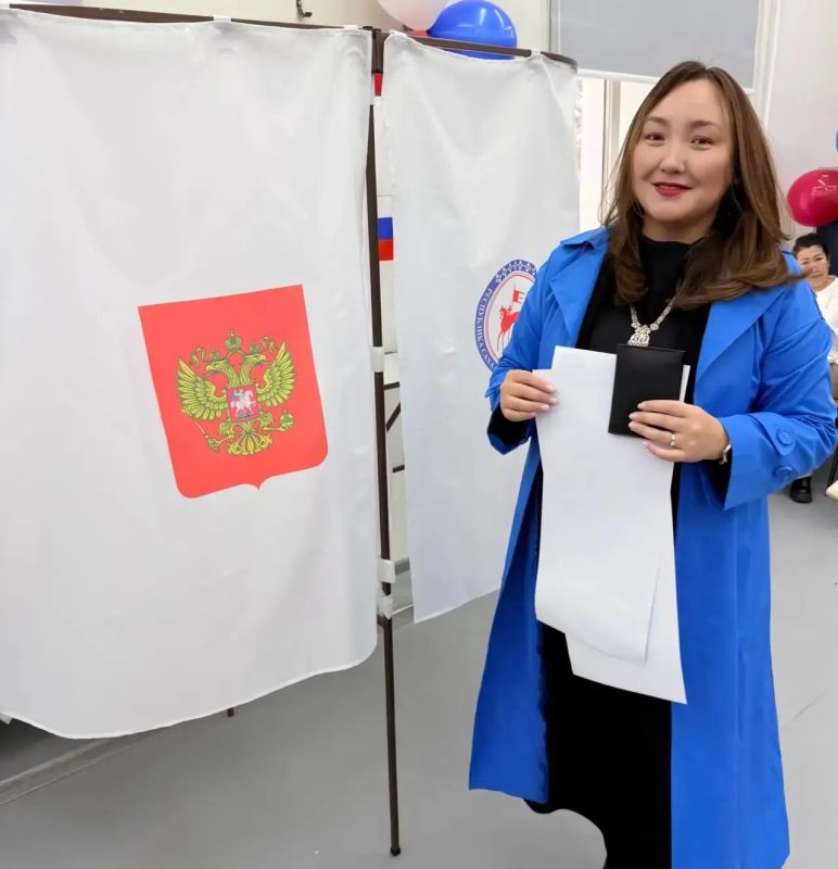 Сотрудники Управления делами Главы Республики Саха (Якутия) и Правительства Республики Саха (Якутия) приняли участие в выборах депутатов Государственной Думы РФ девятого созыва Сотрудники Управления делами Главы Республики Саха (Якутия) и Правительства Республики Саха (Якутия) приняли участие в выборах депутатов Государственной Думы РФ девятого созыва