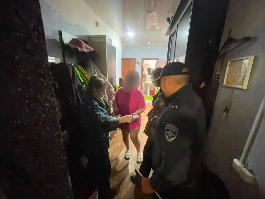 В Якутии в ходе операции «Жилой сектор» полицейские выявили 486 административных правонарушений и изъяли 33 единицы незарегистрированного оружия В Якутии в ходе операции «Жилой сектор» полицейские выявили 486 административных правонарушений и изъяли 33 единицы незарегистрированного оружия