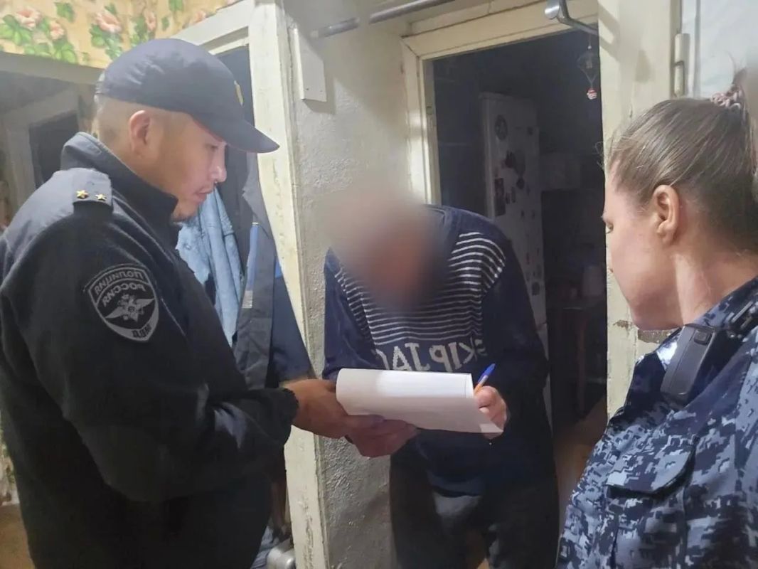 В Якутии в ходе операции «Жилой сектор» полицейские выявили 486 административных правонарушений и изъяли 33 единицы незарегистрированного оружия В Якутии в ходе операции «Жилой сектор» полицейские выявили 486 административных правонарушений и изъяли 33 единицы незарегистрированного оружия