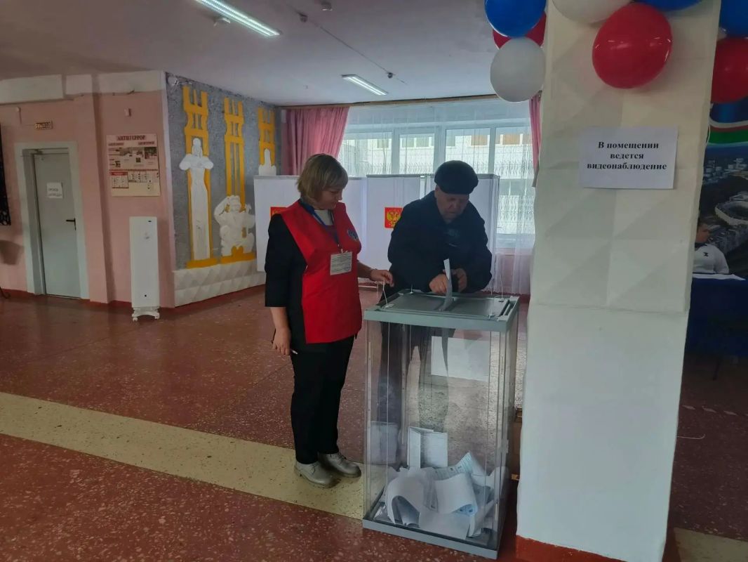 БОЛЕЕ 600 ВОЛОНТЁРОВ ПО ВСЕЙ ЯКУТИИ РАБОТАЮТ НА ВЫБОРАХ БОЛЕЕ 600 ВОЛОНТЁРОВ ПО ВСЕЙ ЯКУТИИ РАБОТАЮТ НА ВЫБОРАХ