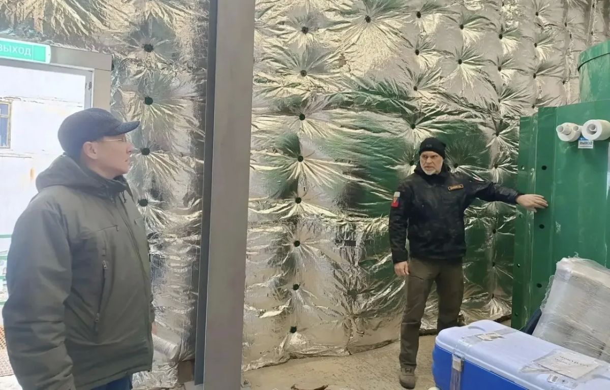 В эти дни нахожусь в поселке Чокурдах Аллаиховского района в составе рабочей группы под руководством Председателя Правительства Якутии Кирилла Евгеньевича Бычкова В эти дни нахожусь в поселке Чокурдах Аллаиховского района в составе рабочей группы под руководством Председателя Правительства Якутии Кирилла Евгеньевича Бычкова
