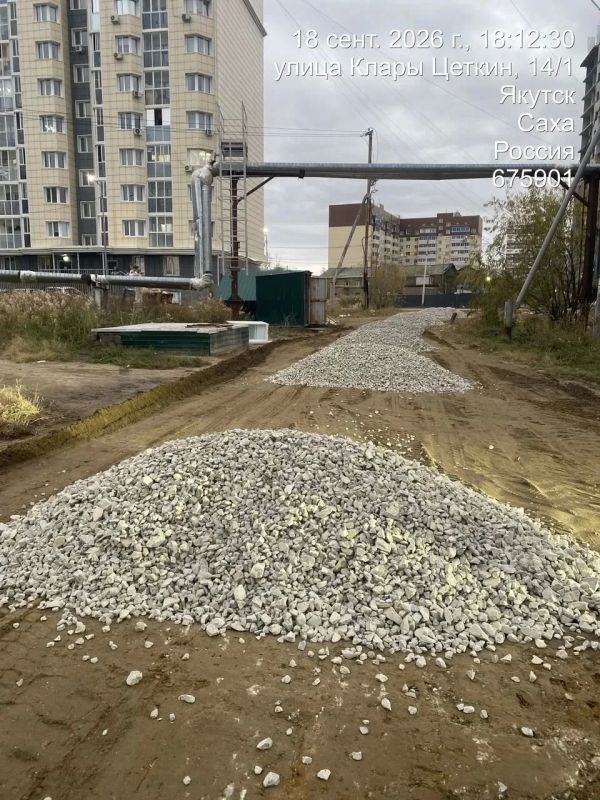 В Строительном округе продолжаются работы по грейдированию внутриквартальных дорог с грунтовым покрытием В Строительном округе продолжаются работы по грейдированию внутриквартальных дорог с грунтовым покрытием
