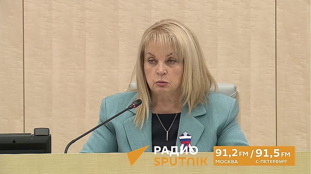Памфилова раскритиковала сотрудников избирательного участка в Якутске за вскрытие сейф-пакетов с бюллетенями
