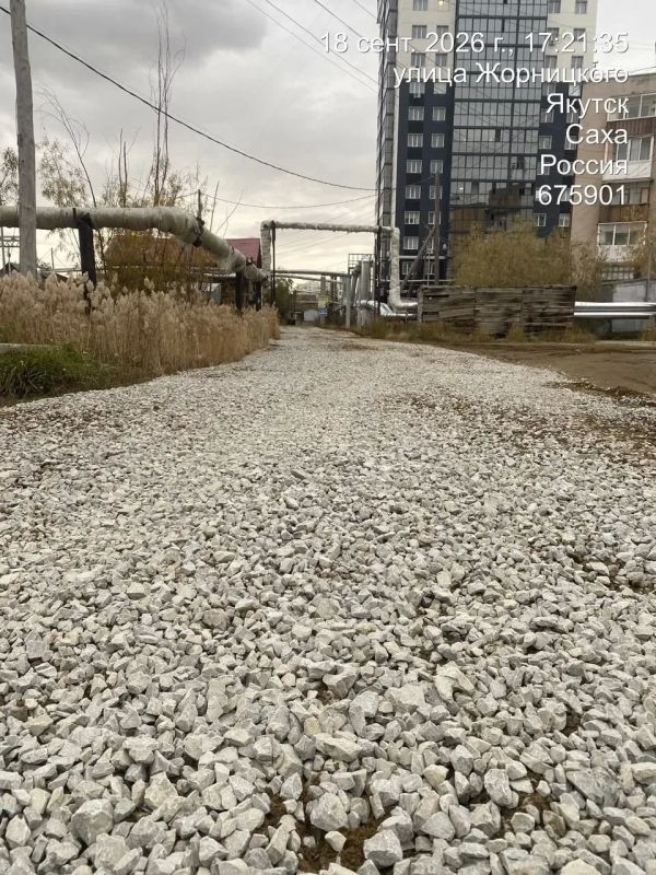 В Строительном округе продолжаются работы по грейдированию внутриквартальных дорог с грунтовым покрытием В Строительном округе продолжаются работы по грейдированию внутриквартальных дорог с грунтовым покрытием