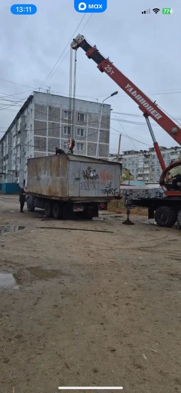 Специалисты МУП «Жилкомсервис» продолжают работы по вывозу незаконно установленных объектов