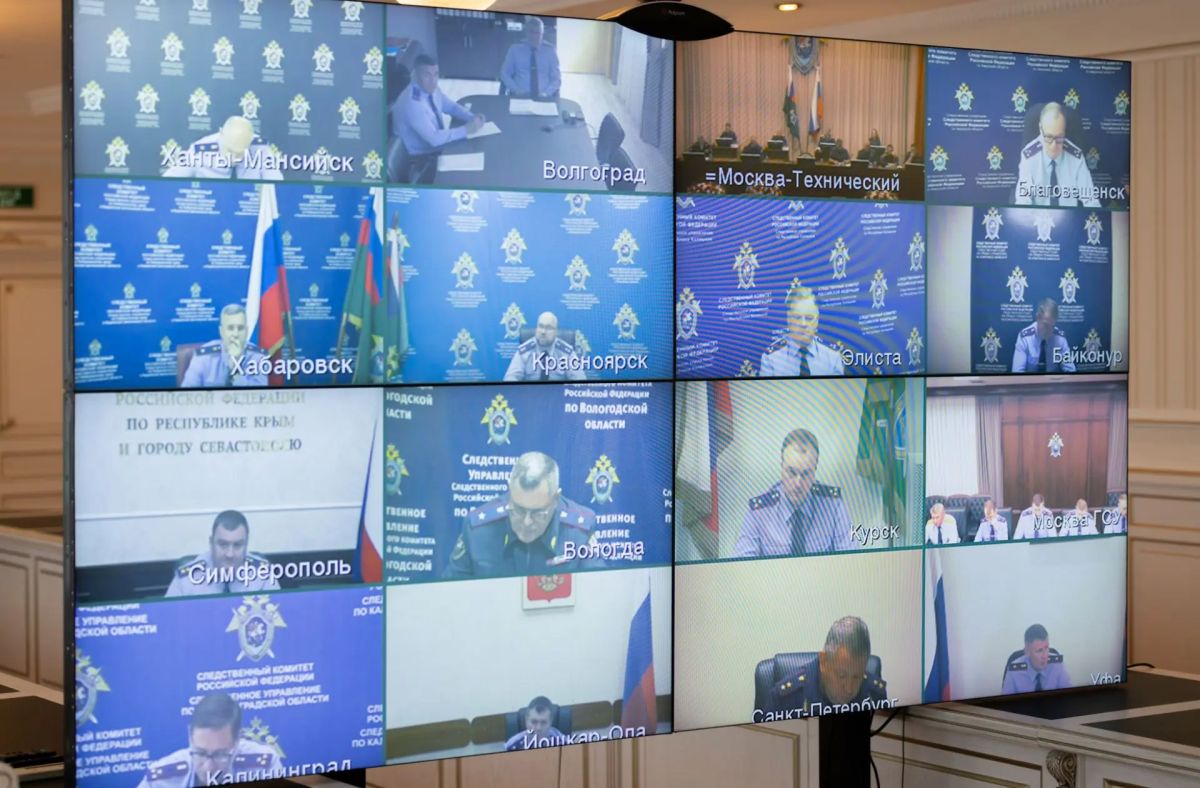 Глава СК России провел оперативное совещание по вопросам защиты и восстановления жилищных прав детей-сирот Глава СК России провел оперативное совещание по вопросам защиты и восстановления жилищных прав детей-сирот