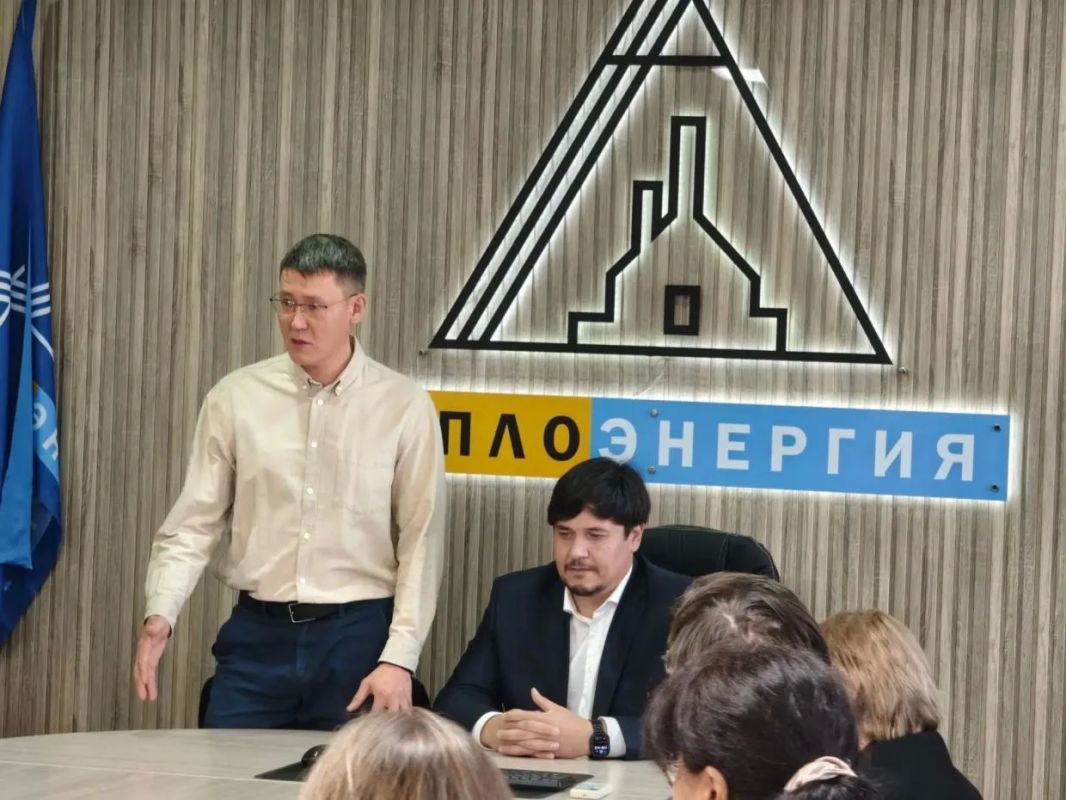 Владислава Созонова представили коллективу АО «Теплоэнергия»