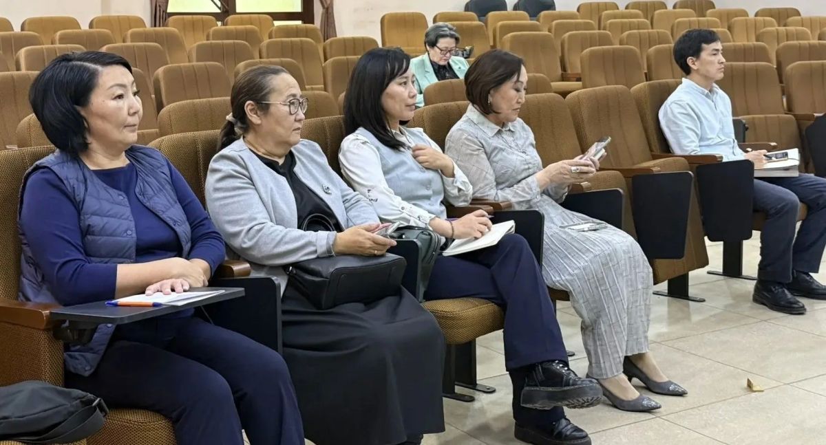 В Минсельхозе Якутии обсудили работу агротехнологических классов республики В Минсельхозе Якутии обсудили работу агротехнологических классов республики