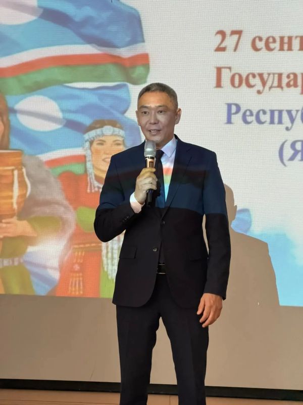 Урок государственности в школе №20 им. Ф.К. Попова Урок государственности в школе №20 им. Ф.К. Попова