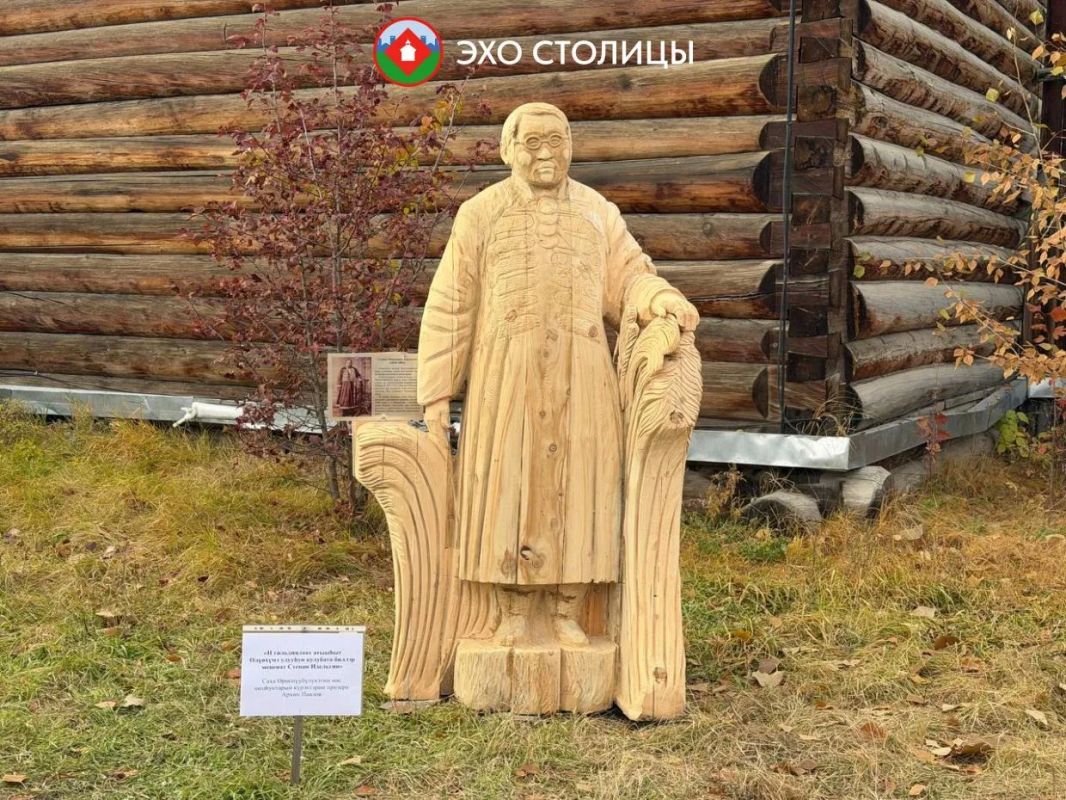 Первые деревянные скульптуры украсили Старый город Первые деревянные скульптуры украсили Старый город