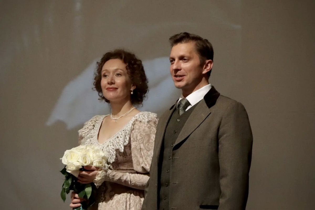 Весь год мы проводим мероприятия, посвященные 100-летию народного артиста РСФСР Валентина Дмитриевича Антонова Весь год мы проводим мероприятия, посвященные 100-летию народного артиста РСФСР Валентина Дмитриевича Антонова