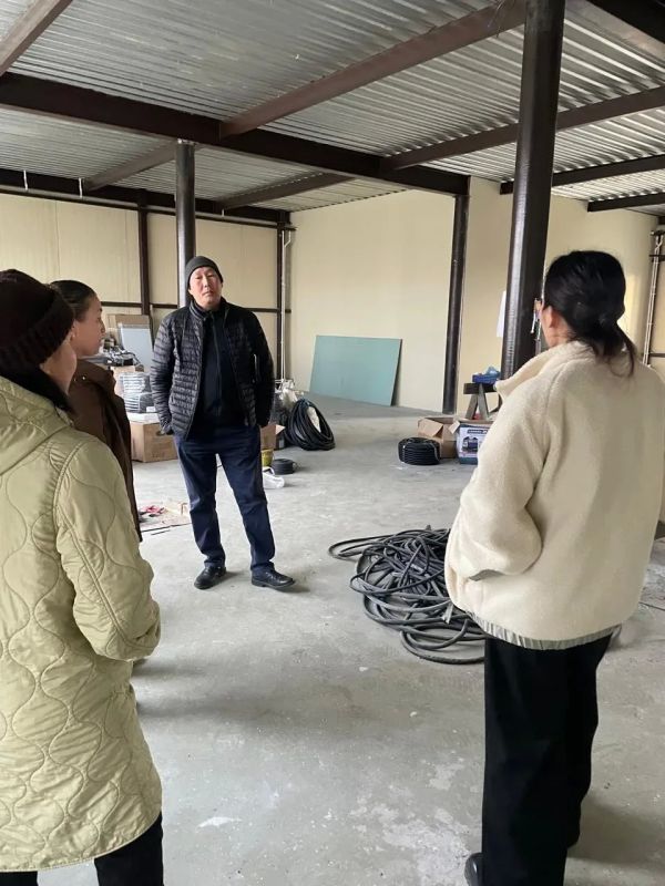 Сегодня в муниципальном районе «Горный улус» стартовала Декада предпринимательства, посвященная Году здоровья в районе в 2026 году, а также торжественные мероприятия, приуроченные к Дню предпринимательства Республики Саха... Сегодня в муниципальном районе «Горный улус» стартовала Декада предпринимательства, посвященная Году здоровья в районе в 2026 году, а также торжественные мероприятия, приуроченные к Дню предпринимательства Республики Саха...