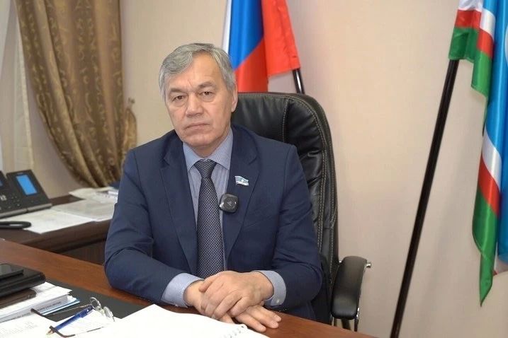 Ил Дархан Айсен Николаев быа биэриитин туунан санаатын этэригэр крдсппптгэр