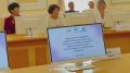 Сегодня в актовом зале Дома Правительства состоялось торжественное мероприятие, посвящённое Дню дошкольного работника!