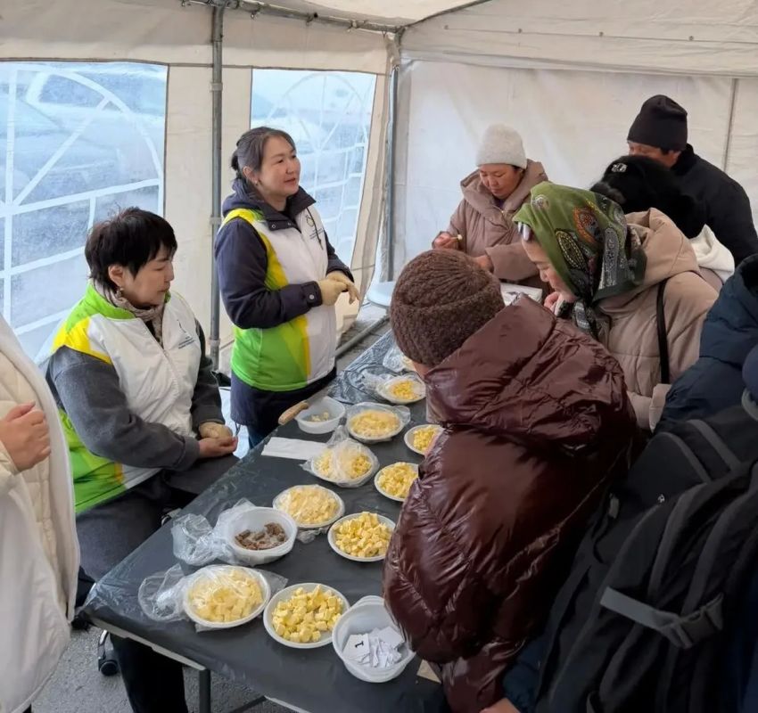 Эксперты АГАТУ оценили качество якутских продуктов на выставке «Продовольствие-2026» Эксперты АГАТУ оценили качество якутских продуктов на выставке «Продовольствие-2026»