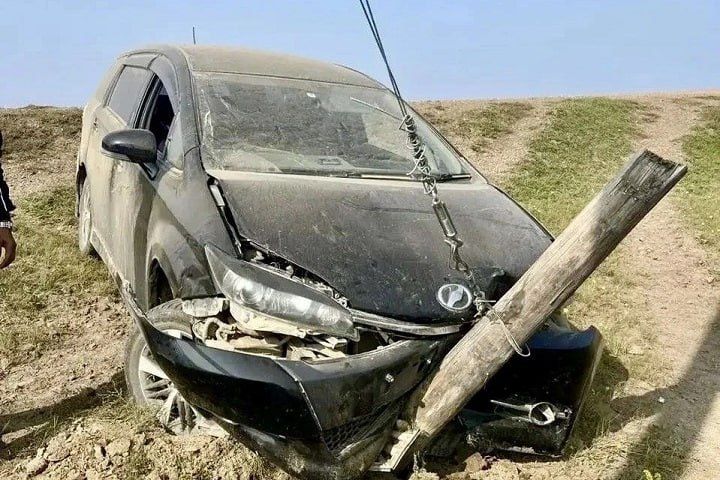 Напились и пошли угонять машины: Подросток со взрослым другом устроили криминальную ночь в Якутии
