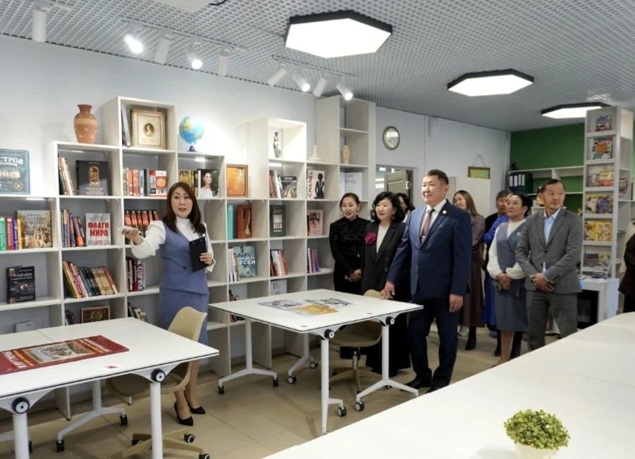 В Год культуры в Якутии особое внимание уделяем развитию библиотек, создаем современные пространства для чтения, общения, творчества и просвещения